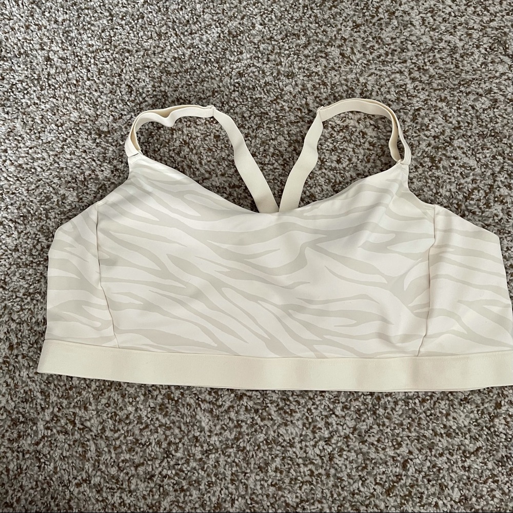 Old Navy Active Sports bra